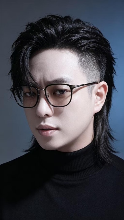 杨斌